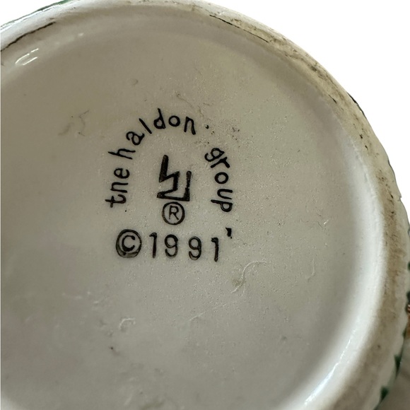 Spaniel Puppy in Barrel Creamer and Sugar Bowl w/ Lid Set VINTAGE - Picture 9 of 11